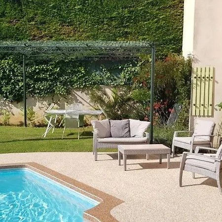 Apartamento Studio-mezzanine Dans *